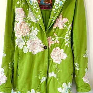 Women's Biya Johnny 2-10-10-5 vintage embroidered coat.